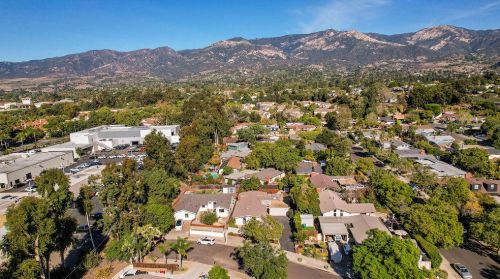3722 Cordero Dr, Santa Barbara CA  93105-4034 exterior