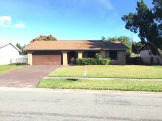3615 Coppertree Cir, Brandon, FL 33511-7705