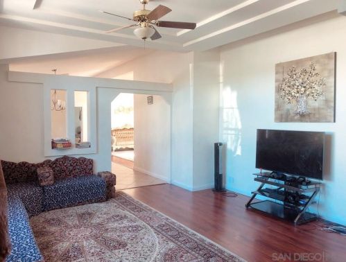 2885 Chollas Rd, San Diego CA 92105-4817 exterior