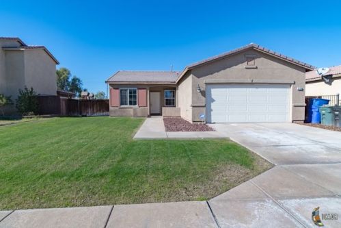 1231 Cherry Ave, Heber, CA 92249-9652