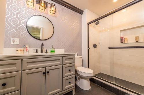 834 Vauxhall Street Ext, Quaker Hill CT  06375-4152 exterior