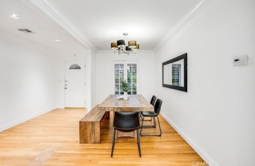 11814 Hesby St, North Hollywood CA  91607-3218 exterior