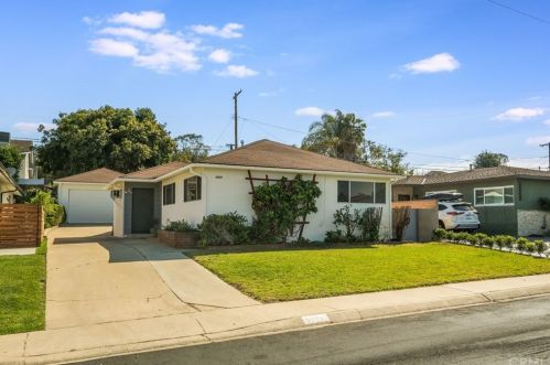 3228 Dalemead St, Torrance, CA 90505-6921