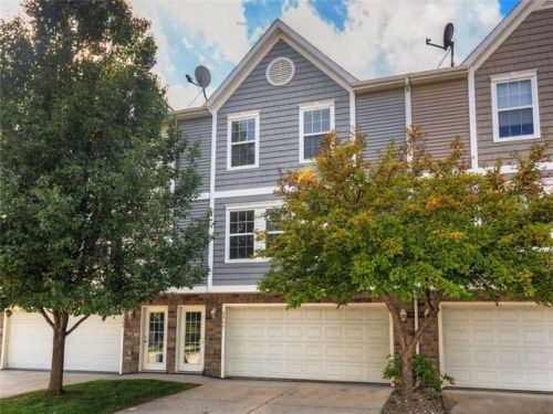 5566 Kirkland Ct, Camp Dodge IA  50131-1461 exterior