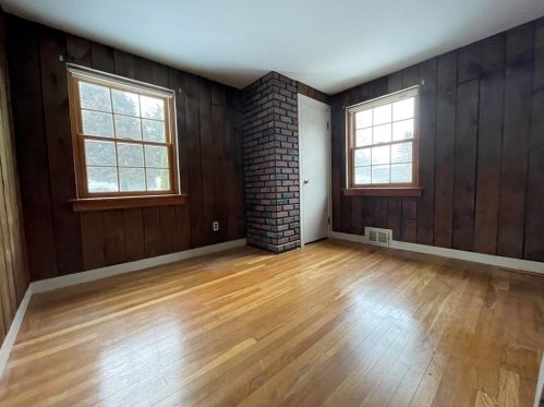 28 Horace St, Needham MA  02494-1767 exterior