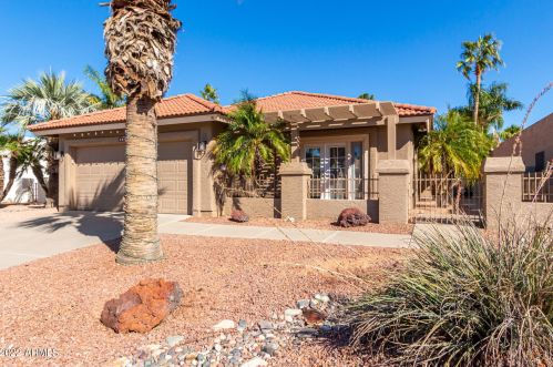 26609 Cloverland Dr, Chandler, AZ 85248-9221