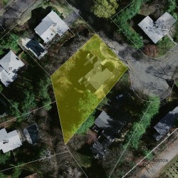 15 Marla Cir, Newton MA 02459-3460 aerial view