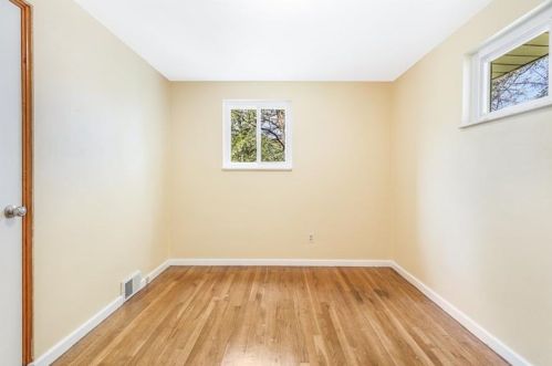 203 Blaze Dr, Glenshaw PA  15116-1009 exterior