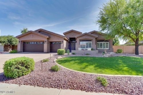 717 Boston St, Gilbert, AZ 85295-5954