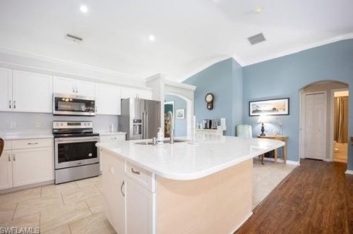4317 1st Pl, Cape Coral, FL 33904-8362