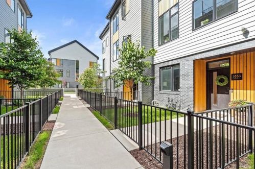 5553 Butler St, Pittsburgh, PA 15201-2326