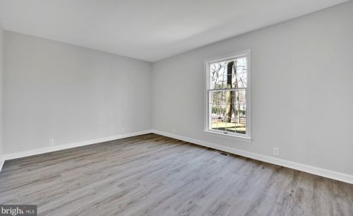 19 Edgehill Rd, Swatara PA  17033-2506 exterior