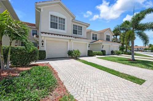 1335 Henley St, Naples, FL 34105-4855