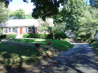 112 Park Cir, Columbia, TN 38401-2160