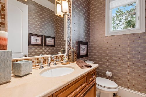 3855 Isla Del Sol Way, Naples FL  34114-9484 exterior