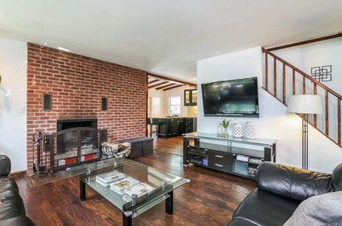 167 Harding Dr, New Rochelle, NY 10801-2901