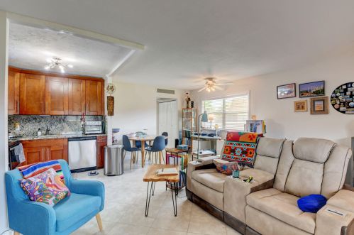 179 Seville H, Delray Beach, FL 33446-2120