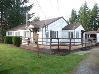 3607 48th St, Tacoma, WA 98443-2001