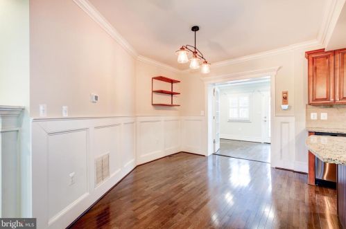 408 Emerson St, Washington DC 20011-6114 exterior