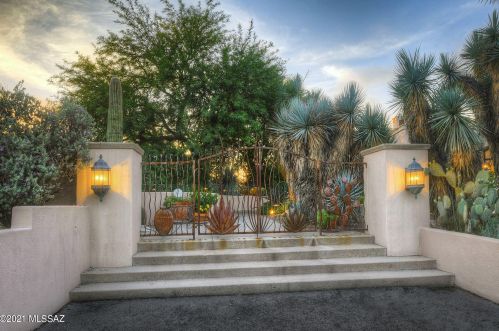 3771 Sumo Octavo, Tucson, AZ 85718-6042