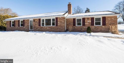1032 Harmony Hill Rd, Downingtown, PA 19335-4008