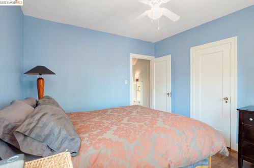 2834 60 Ave, Oakland CA 94605-1504 exterior