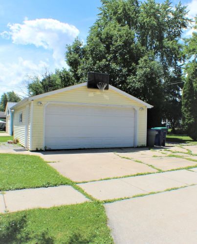 861 Wisconsin Ave, Fond Du Lac, WI 54937-1337