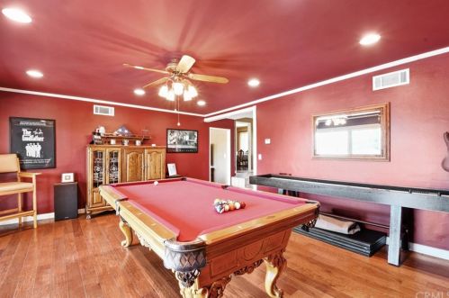 1056 Knollcrest Dr, Covina CA 91724-3435 exterior