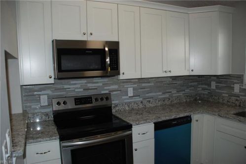 1267 Damyien Arch, Chesapeake, VA 23320-5167