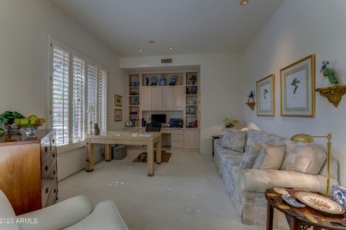 7482 High Pt Dr, Scottsdale AZ  85266-1413 exterior