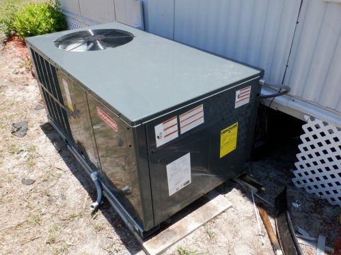 8515 Orangetree St, Crystal River FL  34428-5957 exterior