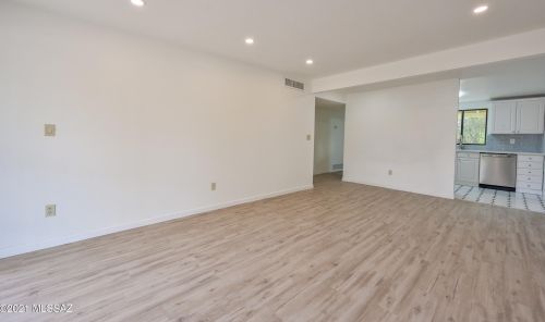 6665 Mary Dr, Tucson AZ 85730-2038 exterior