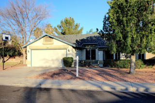 8336 Sierra Vista Dr, Glendale, AZ 85305-2144