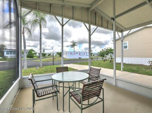 9840 61st Ter, Sebastian, FL 32958-5710