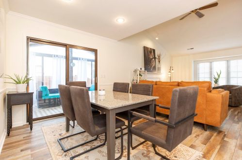 2713 Northwood Dr, Mishawaka IN  46545-3301 exterior