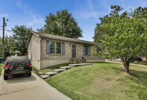 1656 Juniper Dr, Shelbyville, KY 40065-1851