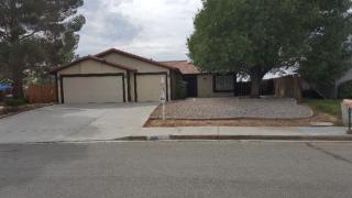 14430 Crest Dr, Victorville, CA 92395-4604