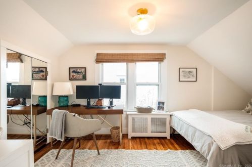 17 Crockett St, Norwalk CT  06853-1610 exterior