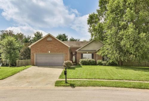 48 Northcountry Dr, Shelbyville, KY 40065-8065