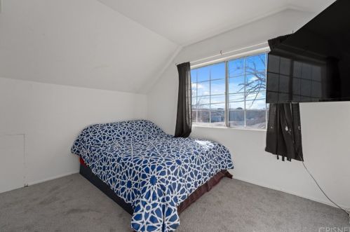 44327 Heaton Ave, Lancaster CA 93534-4337 exterior