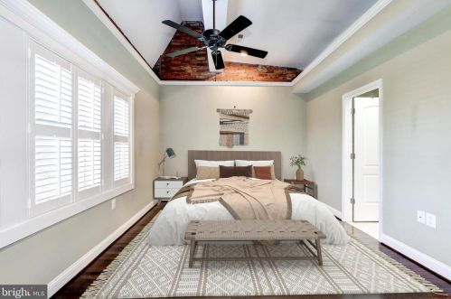 408 Emerson St, Washington DC 20011-6114 exterior