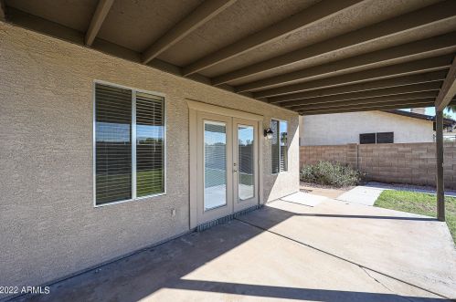 4231 Whispering Wind Dr, Glendale AZ  85310-5178 exterior