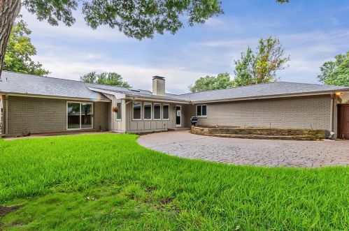 4927 Forest Bend Rd, Dallas TX  75244-6512 exterior