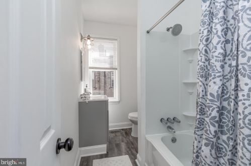 307 Hunter St, Gloucester NJ  08030-2016 exterior