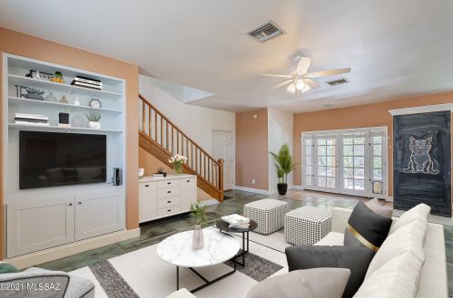 1070 Miles St, Tucson AZ 85719-6140 exterior