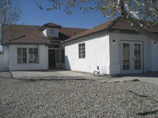 12940 Bullet Ave, Victorville, CA 92392-6378