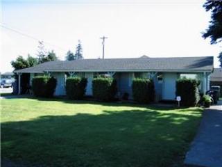 1226 6th St, Marysville, WA 98270-4513