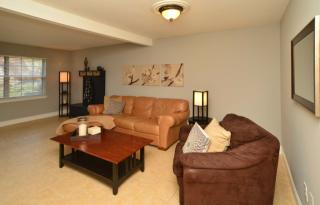 8843 Hunter Ridge Dr, Charlotte NC  28226-4686 exterior