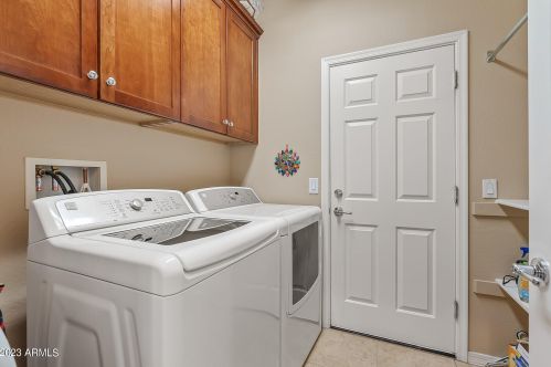 27041 Tonopah Dr, Buckeye AZ 85396-6932 exterior