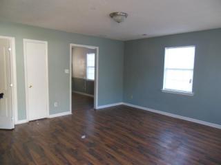 1200 Pecan Pl, Durham NC  27704-3459 exterior